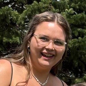 Meet your Posher, Allyson